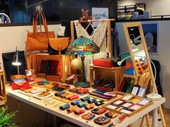 -诚品(信义店)