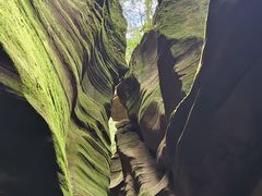 -波浪谷