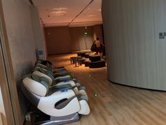 -涨巢·潮玩水疗局