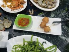 -小海豚•老字号海鲜餐厅(天涯店)