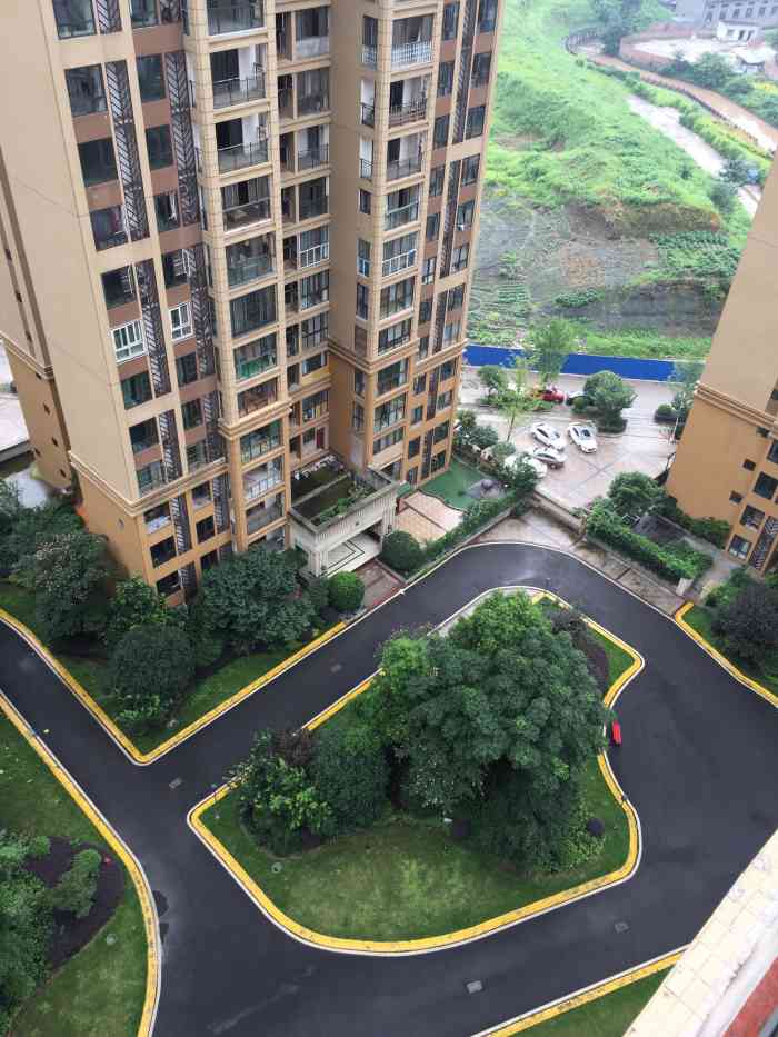 王氏·玉带龙庭-"玉带龙庭小区算得上是龙马潭数一数二的小区.