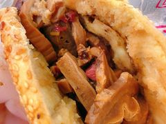 烧饼夹牛杂-慕民美食家