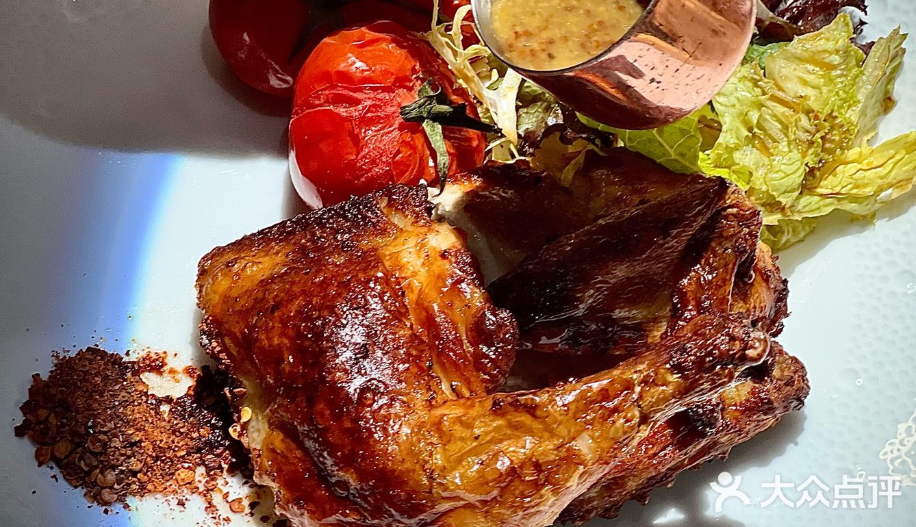  🍽️ 百年建筑里的浪漫，充满仪式感的美味👭