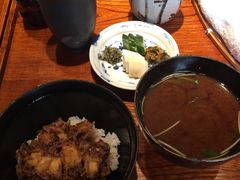 -みかわ是山居
