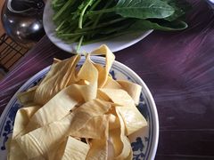 -鑫龙火锅城(青岛分店)