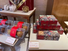 -白天鹅宾馆·美食屋