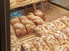 -Dough&Joe团憩(瑞虹天地月亮湾店)