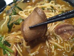 -肥汁米蘭香港米线(长宁来福士店)