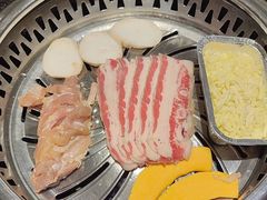 -木槿花韩式炭烤·熟成肉工坊(孙文东路店)