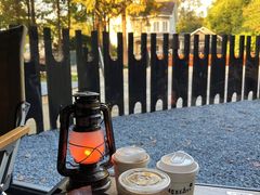 -J Create城市露营咖啡·简餐·宠物(上海动物园店)