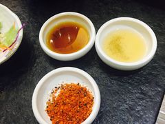 -草家酱蟹炭火烤肉店(珲春南路一店)