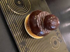 -Salon de The de Joel Robuchon(外滩18号店)