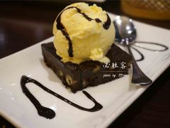 冰淇淋烤布朗宁-必胜客(金沙江店)