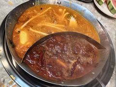 -由衷贵州酸汤牛肉火锅(新桥店)
