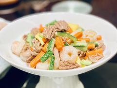 -闫府私房菜·老字号(恒隆店)