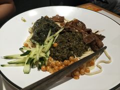 烧椒皮蛋拌面-拌面小当家