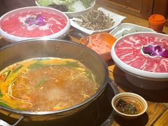 -快活林酸汤鱼鲜品火锅店(甲秀楼店)