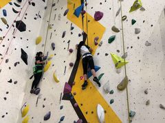 -问山MountQuest攀岩馆