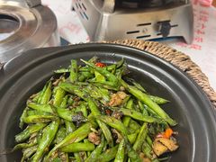 -堂瓦里·33年传统赣菜(第一街区店)