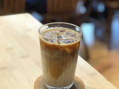 -C.Y Cafe