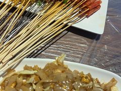 -老街烧烤大排档·地道湖北菜·龙虾馆(汉口火车站店)