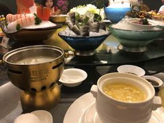 -半岛翡丽海鲜自助餐厅(观风亭店)