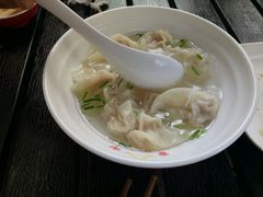 -珊珊小笼馆(仙霞路店)