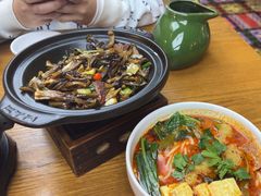 -云海肴·汽锅鸡·云南菜(天山百盛优客店)