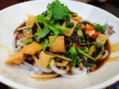 -海口骑楼小吃街