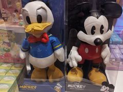 -泡泡玛特POPMART(天环购物中心店)