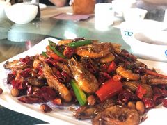 虾-头啖汤山庄(秀丽路店)