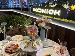 -MONICH牛排融合餐厅(和义大道购物中心店)
