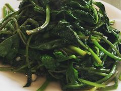 -唐师傅湘西名菜馆(武陵路店)