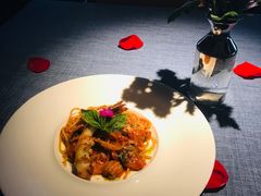 -弦月窗LUNETTE BY AMANDA(复兴路店)