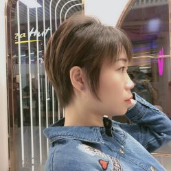 -BULB STUDIO 巴柏明星发型工作室