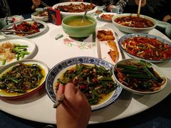 -院8里·小聚园老川菜(九眼桥店)