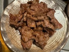 招牌壶渍牛小排-本寻烧肉酒场(双井店)