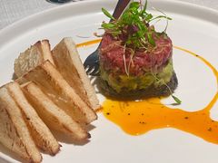 牛肉塔塔配牛油果黑橄榄酱-Solo(衡山路店)