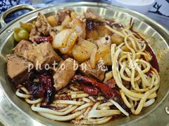 -牛一嘴·兰州牛肉面·大盘鸡(财富中心店)