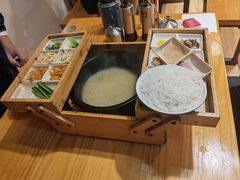 -勺子米线·云南传统小吃市集(四方街店)