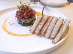 牛肉塔塔配牛油果黑橄榄酱-Solo(衡山路店)