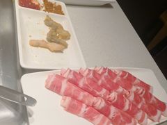 -海底捞火锅鲜切牛肉主题店(长寿路店)