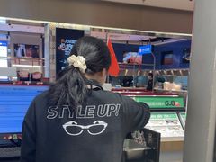 -LOHO眼镜(九亭金地广场店)