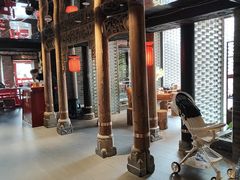 -小龙翻大江文化火锅(宽窄店)
