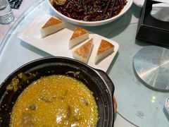 -铜锣湾·有麝自然香(渝北财富中心店)