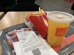 -麦当劳(郑州东高铁站店)