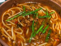 小锅米线-云海肴·汽锅鸡·云南菜(高德置地店)