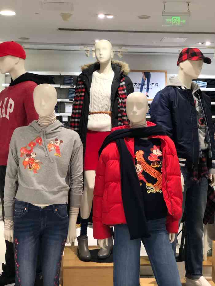 gap(西单大悦城店)-"感觉比较小,品种不多,建议去蓝色港湾!