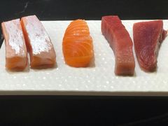 三文鱼腩刺身-Sushi Hanzo半藏(天环广场店)