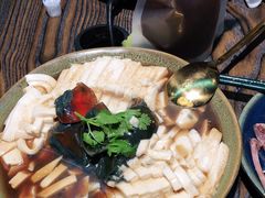 -鼎牛牛炖锅·烤串(温泉路店)